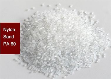 Areia de nylon de sopro PA60 dos meios plásticos abrasivos artificiais para o pré-tratamento de superfície