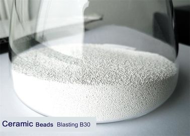 Grânulos B30 cerâmicos embalados nos tambores 25kgs e na pálete para a aplicação de sopro