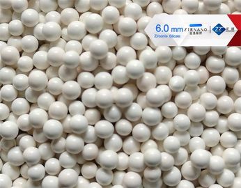 O óxido de zircônio 4.0g/Cm3 da densidade perla bolas cerâmicas da zircônia tamanho de 4 - de 10mm