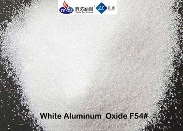 O branco de sopro dos meios do óxido de alumínio de pureza alta 99,2% fundiu a alumina para o pré-tratamento