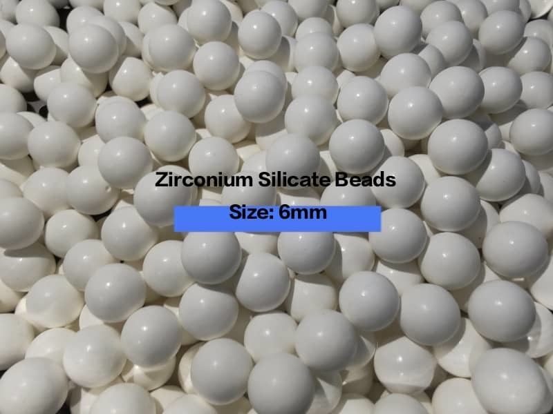 Meio de fresagem de zircônio 94,8% ZrO2 5,2% Y2O3 Carga de esmagamento &gt; 1500N 3 W/mK Conductividade térmica