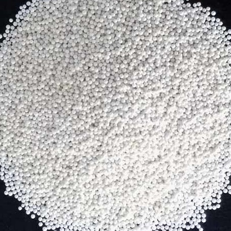 4.0g / Grânulos do silicato de zircônio Cm3 para a dispersão do dióxido Titanium meios de moedura de uma zircônia de 0,8 - 1,0 milímetros